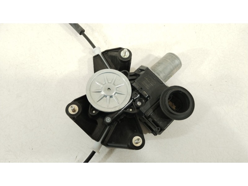 Recambio de elevalunas trasero izquierdo para toyota yaris (_p21_, _pa1_, _ph1_) 1.5 hybrid (mxph11) referencia OEM IAM 857200D5