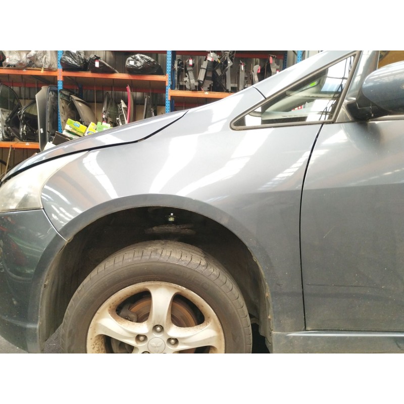 Recambio de aleta delantera izquierda para mitsubishi grandis (na_w) 2.0 di-d (na8w) referencia OEM IAM 5220B197  