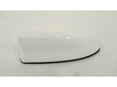 Recambio de antena para toyota yaris (_p21_, _pa1_, _ph1_) 1.5 hybrid (mxph11) referencia OEM IAM 867600D010 8607733040A2  2