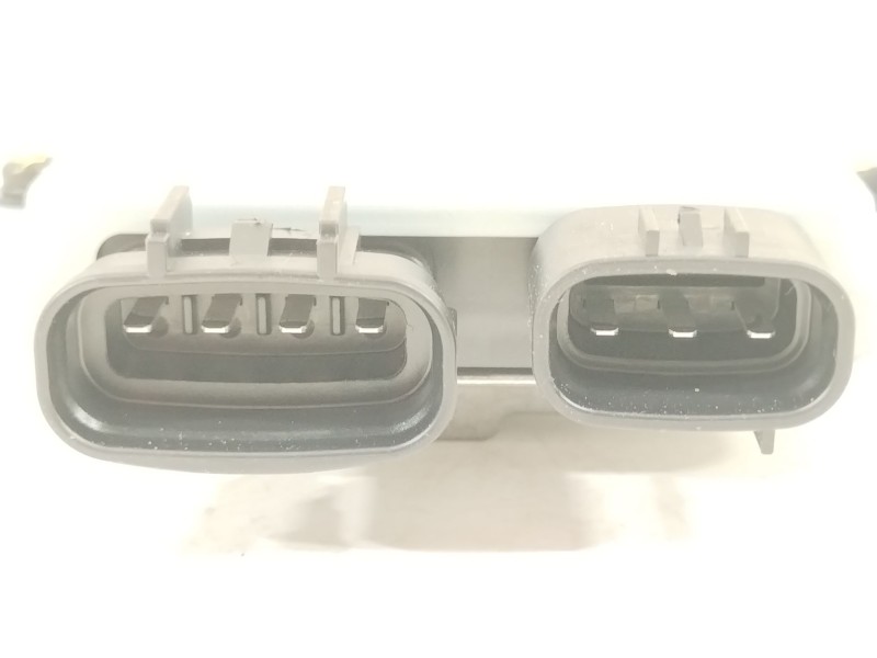 Recambio de modulo electronico para toyota yaris (_p21_, _pa1_, _ph1_) 1.5 hybrid (mxph11) referencia OEM IAM 8957110010  