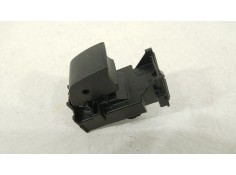 Recambio de mando elevalunas trasero derecho para toyota yaris (_p21_, _pa1_, _ph1_) 1.5 hybrid (mxph11) referencia OEM IAM 8481 2