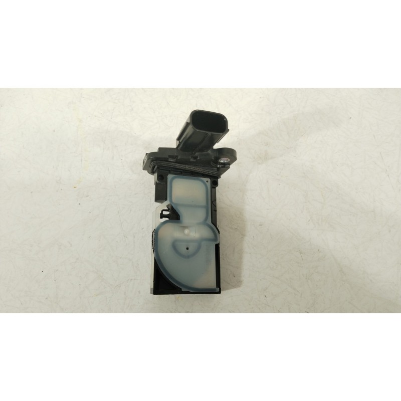 Recambio de caudalimetro para toyota yaris (_p21_, _pa1_, _ph1_) 1.5 hybrid (mxph11) referencia OEM IAM 22204F2010 AFH70M-133 