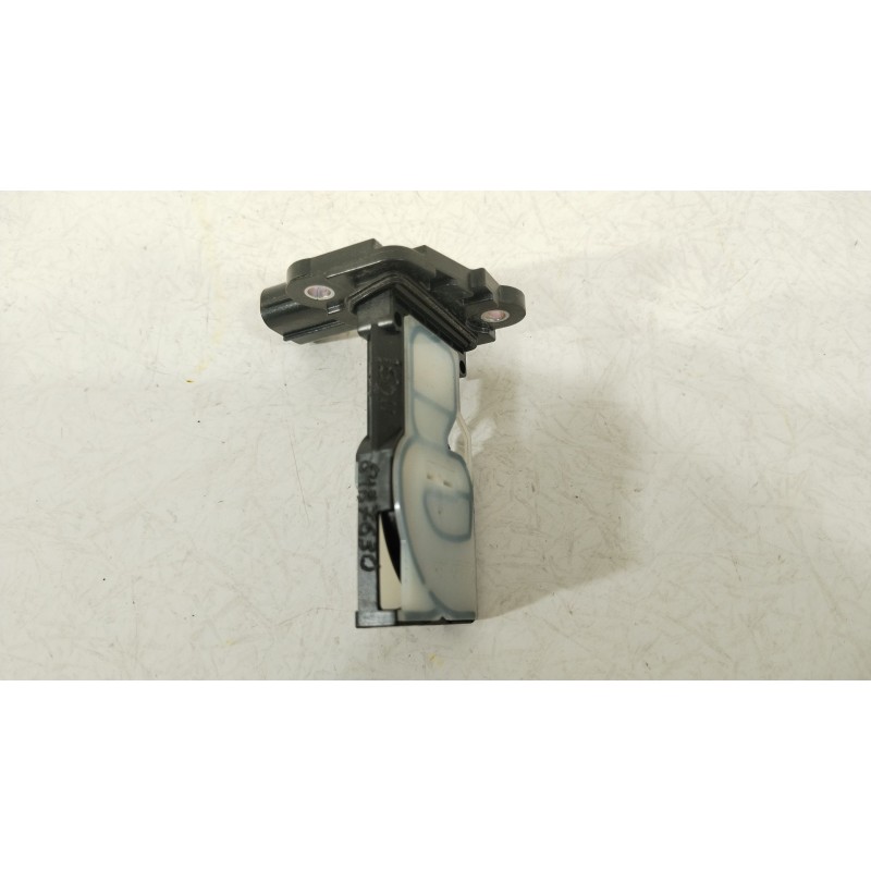 Recambio de caudalimetro para toyota yaris (_p21_, _pa1_, _ph1_) 1.5 hybrid (mxph11) referencia OEM IAM 22204F2010 AFH70M-133 