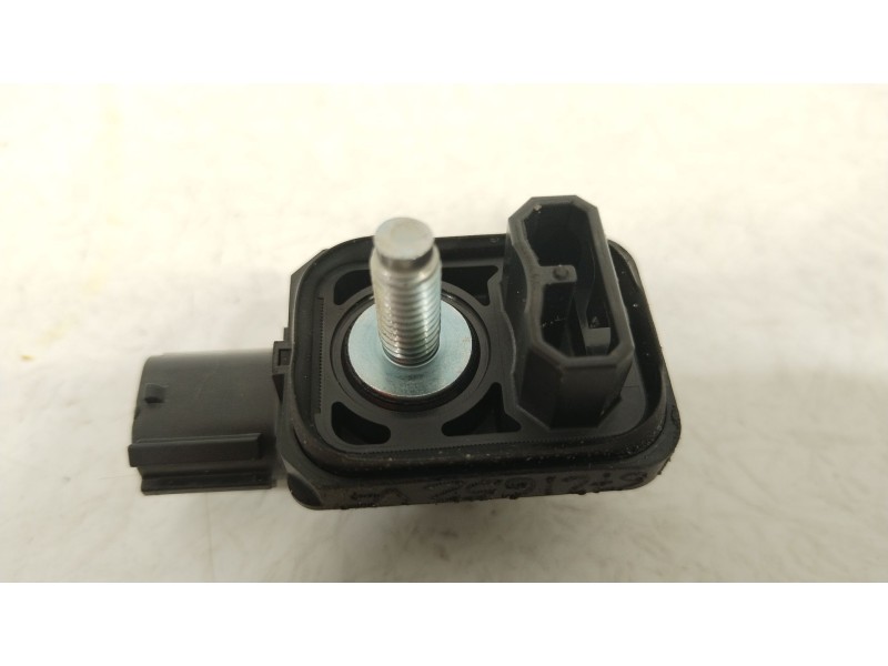 Recambio de sensor para toyota yaris (_p21_, _pa1_, _ph1_) 1.5 hybrid (mxph11) referencia OEM IAM 8983A0D011  