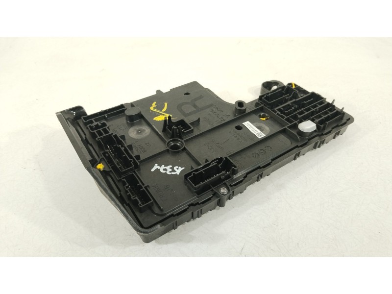 Recambio de modulo electronico para tesla model 3 ev referencia OEM IAM 156745400B  