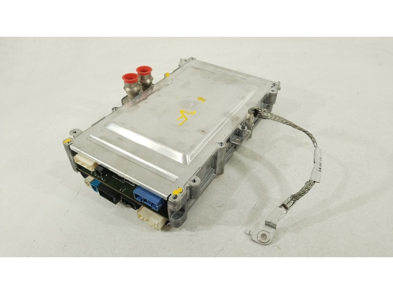 Recambio de modulo electronico para tesla model 3 ev referencia OEM IAM 168127100D 1566786S1E 1681271SOJ