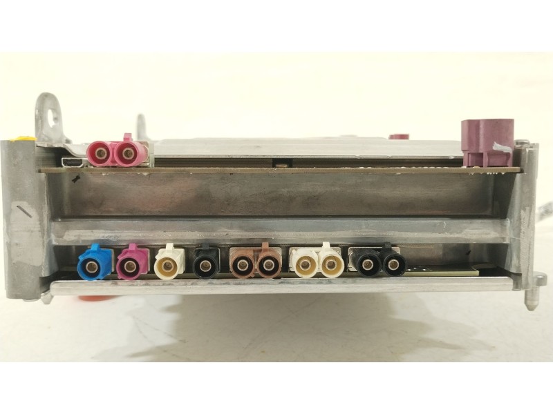 Recambio de modulo electronico para tesla model 3 ev referencia OEM IAM 168127100D 1566786S1E 1681271SOJ