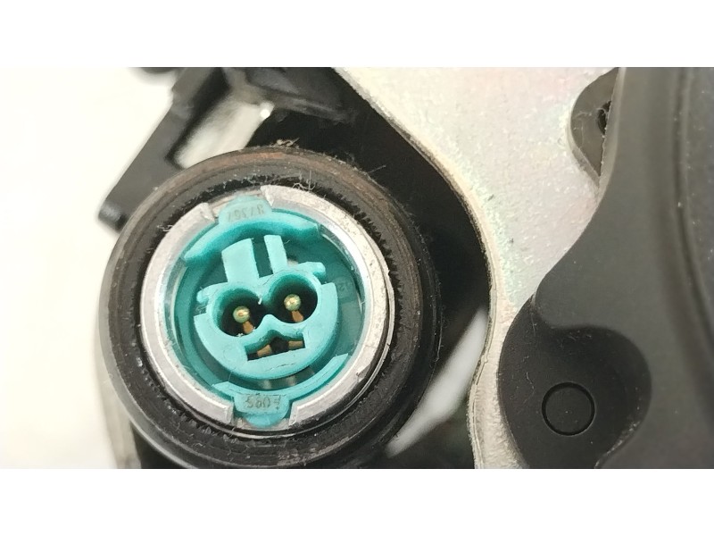 Recambio de cinturon seguridad trasero derecho para tesla model 3 ev referencia OEM IAM 1110154C1G  