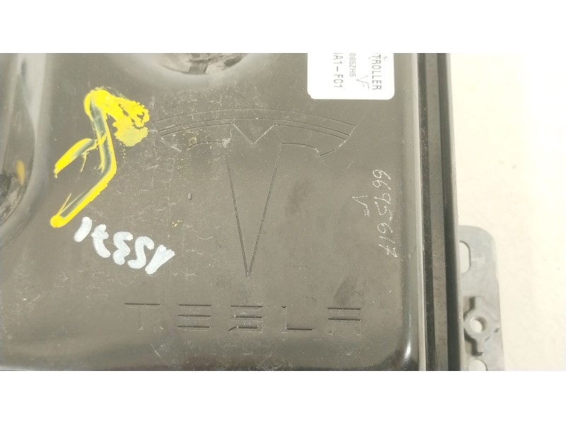 Recambio de modulo electronico para tesla model 3 ev referencia OEM IAM 156930300A TG322038005ZH6 158399103C 111818212K