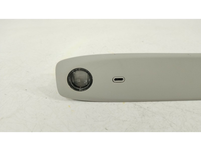 Recambio de luz interior para tesla model 3 ev referencia OEM IAM P109257400C  