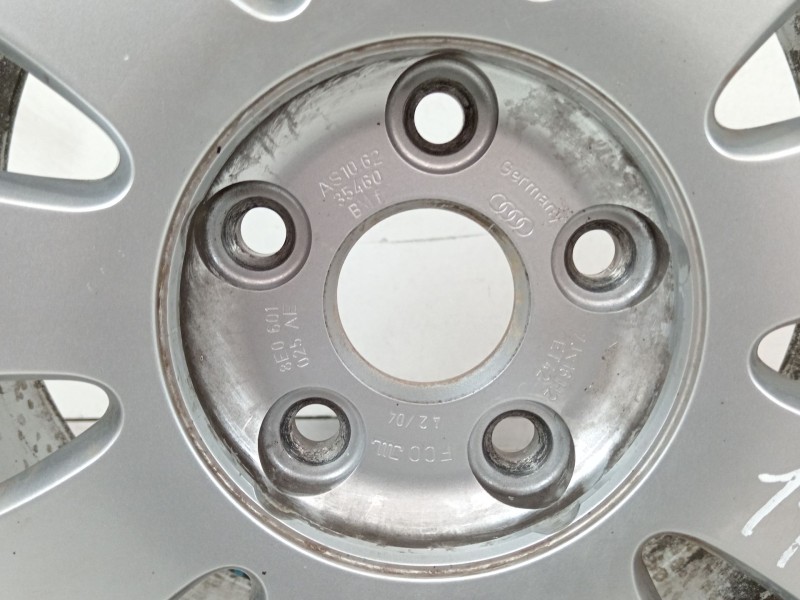 Recambio de llanta para audi a4 b7 avant (8ed) 2.0 tdi referencia OEM IAM 8E0601025AE  