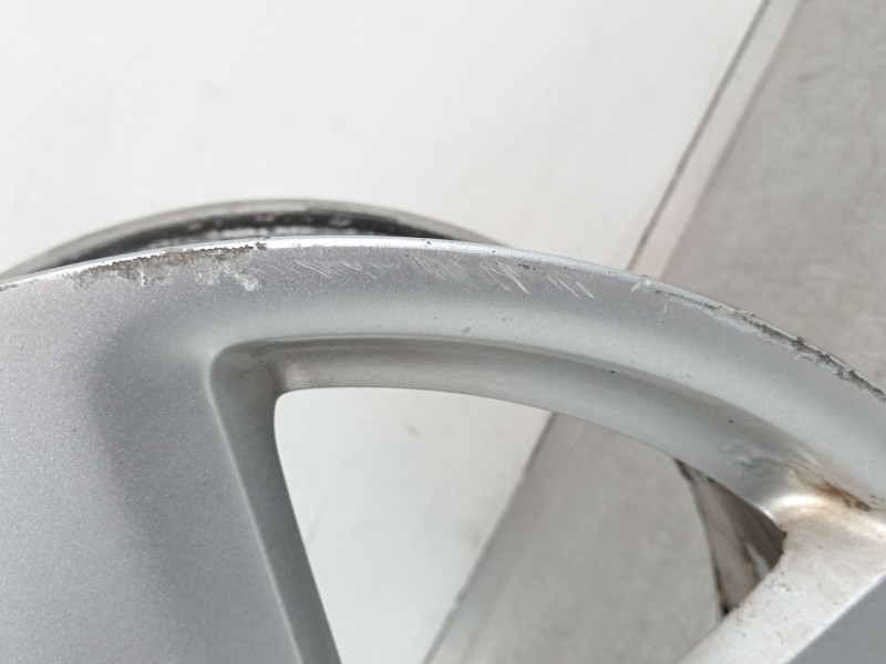 Recambio de llanta para audi a6 c6 (4f2) 2.0 tdi referencia OEM IAM 8E0601025AK  