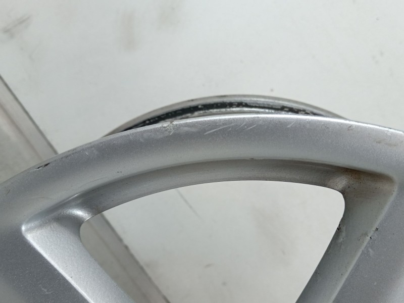 Recambio de llanta para audi a6 c6 (4f2) 2.0 tdi referencia OEM IAM 8E0601025AK  