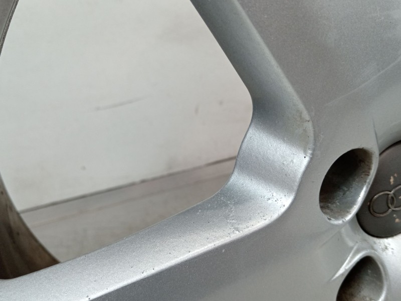 Recambio de llanta para audi a6 c6 (4f2) 2.0 tdi referencia OEM IAM 8E0601025AK  