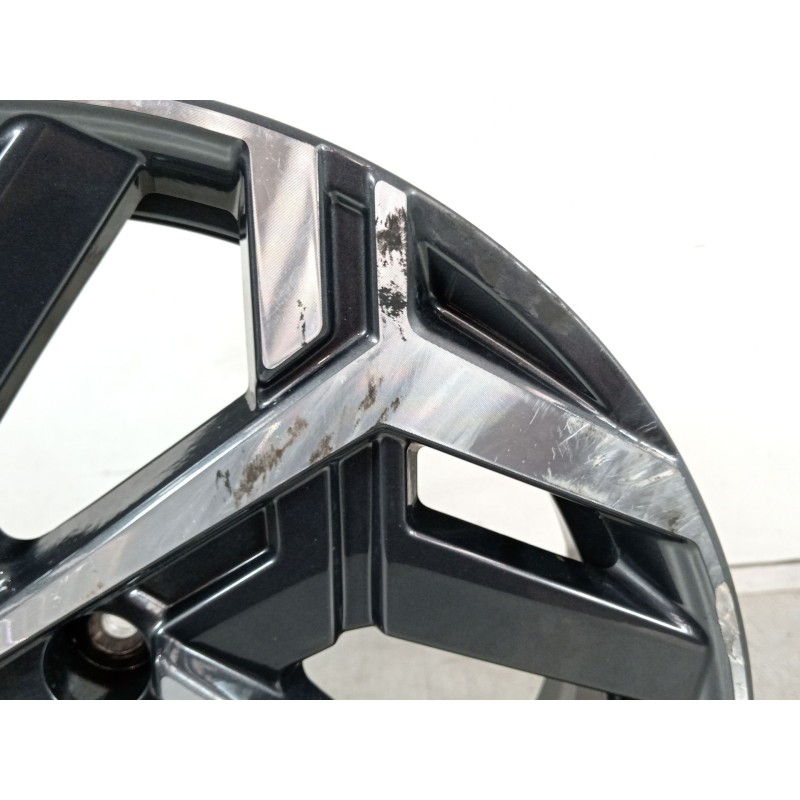 Recambio de llanta para hyundai kona (os, ose, osi) 1.0 t-gdi hybrid 48v referencia OEM IAM 52910BE650  