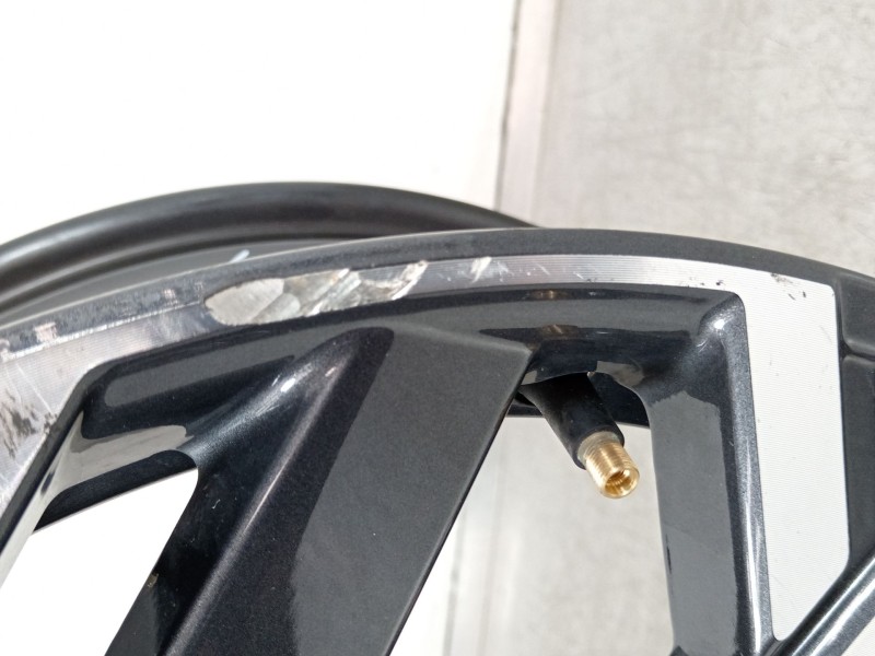 Recambio de llanta para hyundai kona (os, ose, osi) 1.0 t-gdi hybrid 48v referencia OEM IAM 52910BE650  