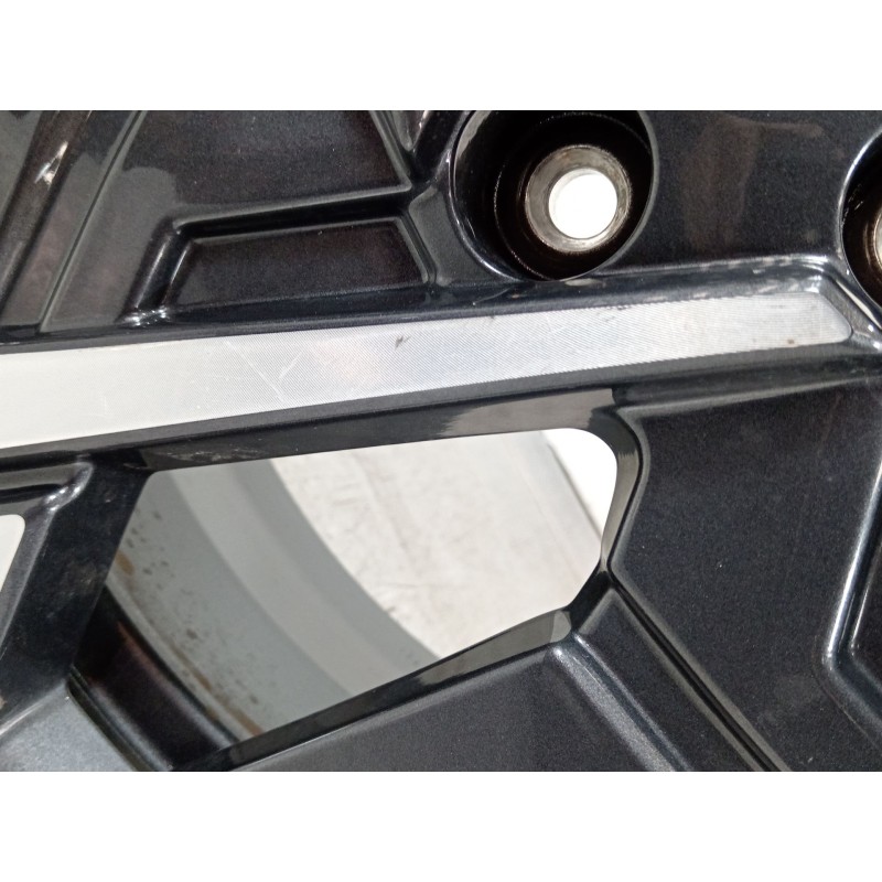 Recambio de llanta para hyundai kona (os, ose, osi) 1.0 t-gdi hybrid 48v referencia OEM IAM 52910BE650  