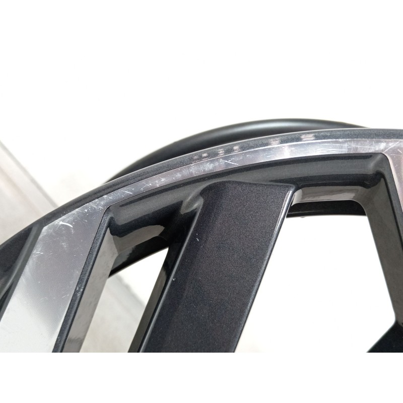 Recambio de llanta para hyundai kona (os, ose, osi) 1.0 t-gdi hybrid 48v referencia OEM IAM 52910BE650  