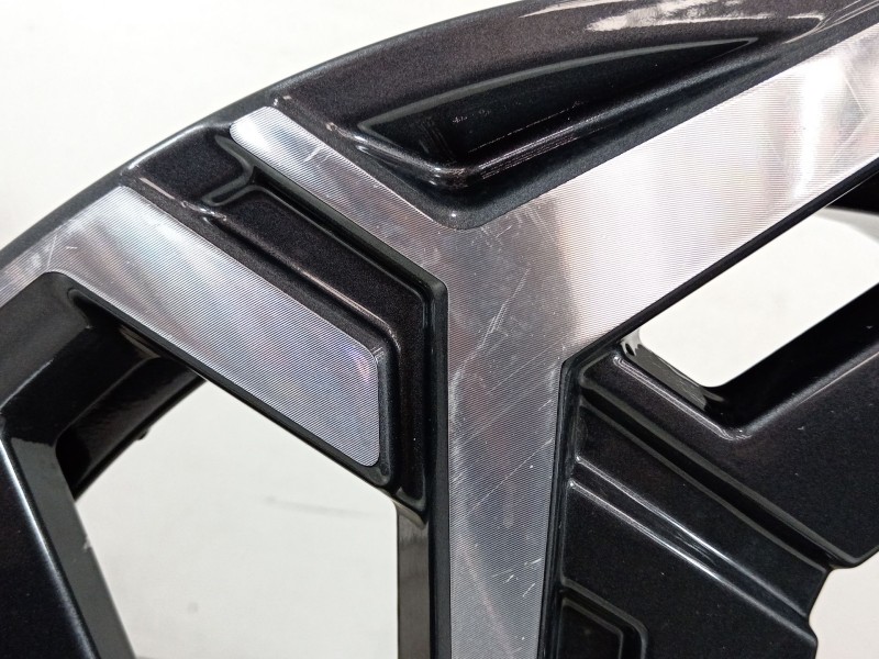 Recambio de llanta para hyundai kona (os, ose, osi) 1.0 t-gdi hybrid 48v referencia OEM IAM 52910BE650  