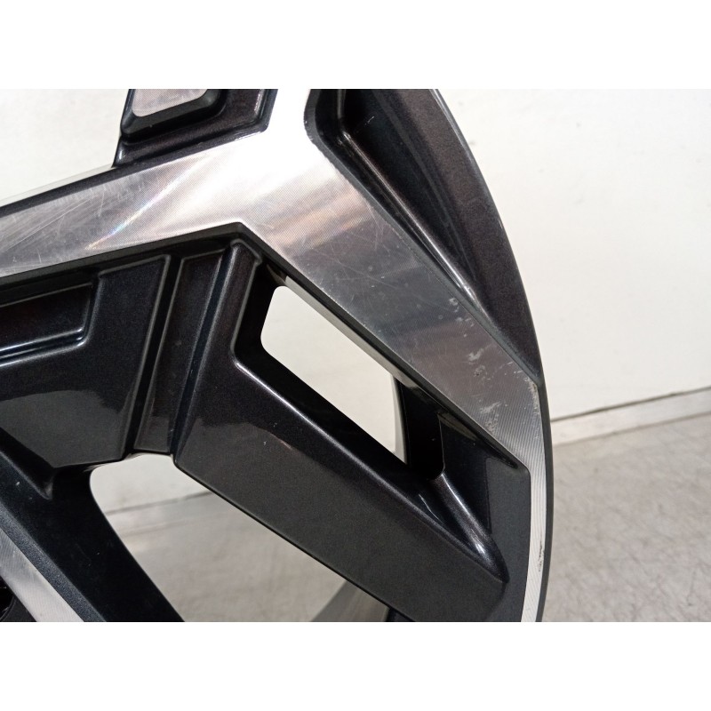 Recambio de llanta para hyundai kona (os, ose, osi) 1.0 t-gdi hybrid 48v referencia OEM IAM 52910BE650  