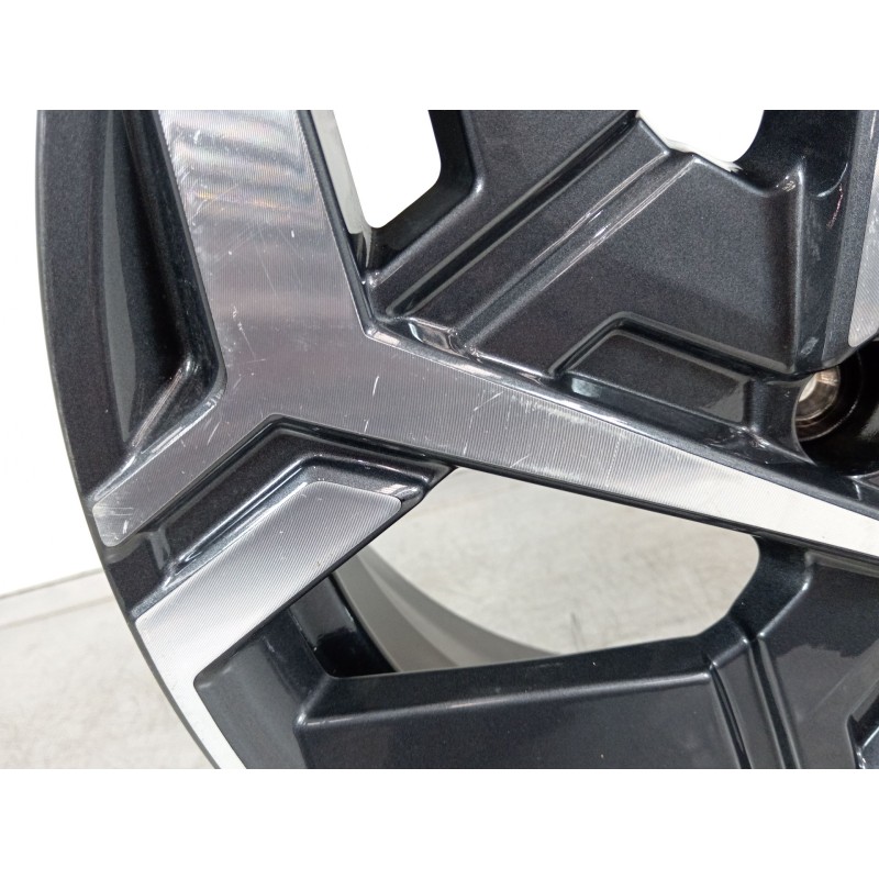 Recambio de llanta para hyundai kona (os, ose, osi) 1.0 t-gdi hybrid 48v referencia OEM IAM 52910BE650  