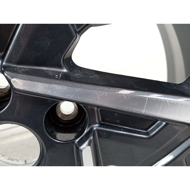 Recambio de llanta para hyundai kona (os, ose, osi) 1.0 t-gdi hybrid 48v referencia OEM IAM 52910BE650  