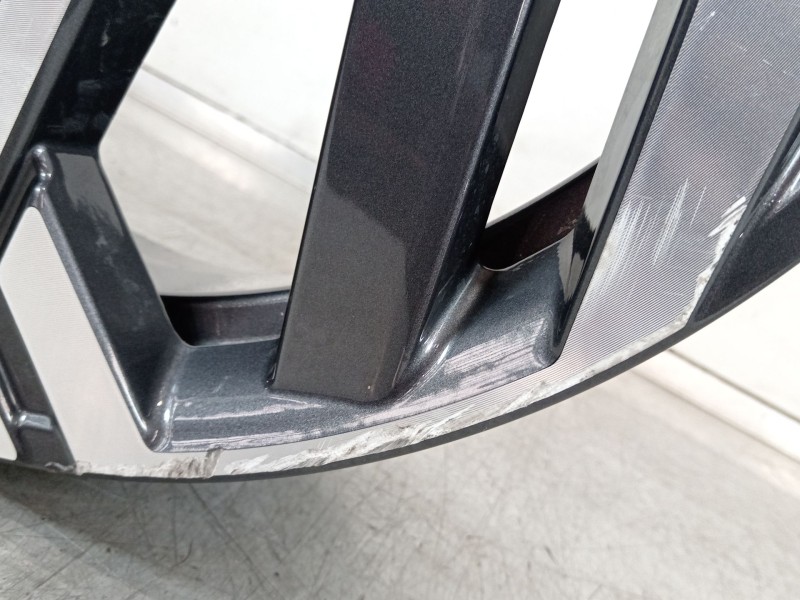 Recambio de llanta para hyundai kona (os, ose, osi) 1.0 t-gdi hybrid 48v referencia OEM IAM 52910BE650  