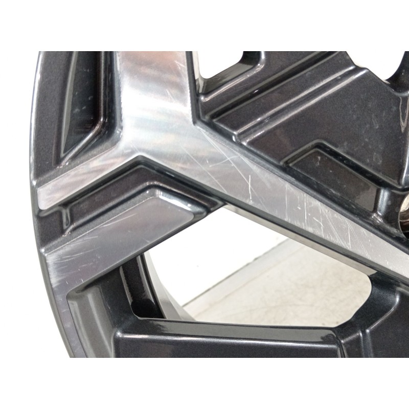 Recambio de llanta para hyundai kona (os, ose, osi) 1.0 t-gdi hybrid 48v referencia OEM IAM 52910BE650  