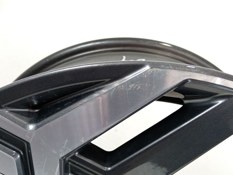 Recambio de llanta para hyundai kona (os, ose, osi) 1.0 t-gdi hybrid 48v referencia OEM IAM 52910BE650  