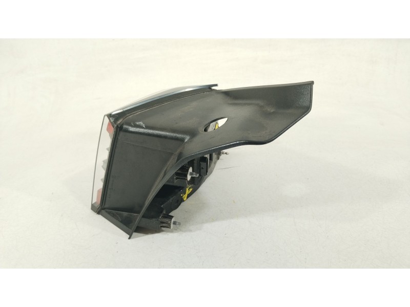 Recambio de piloto trasero izquierdo para tesla model 3 ev referencia OEM IAM 150208699D  