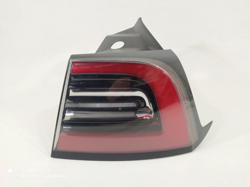 Recambio de piloto trasero derecho para tesla model 3 ev referencia OEM IAM 150208799D  