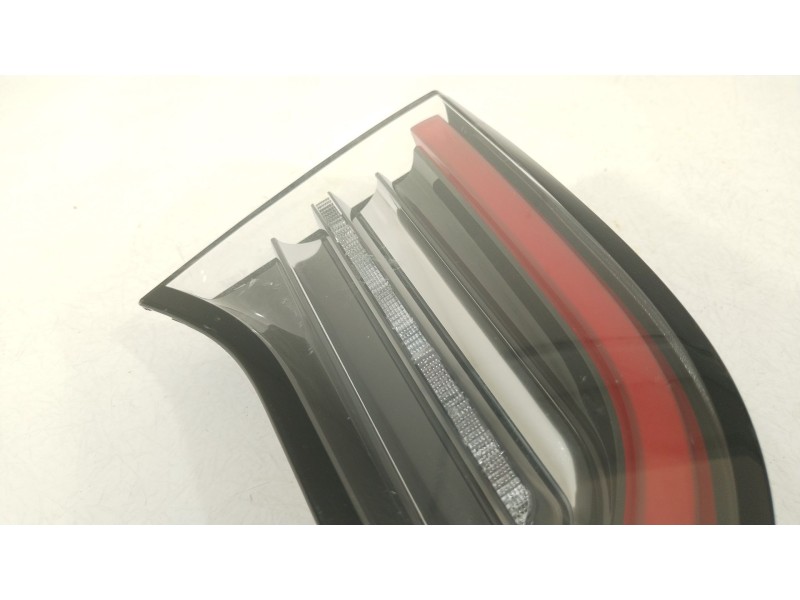 Recambio de piloto trasero izquierdo en porton para tesla model 3 ev referencia OEM IAM 2TZ015342911 150208800B 