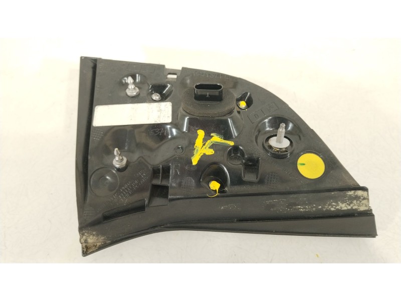 Recambio de piloto trasero derecho en porton para tesla model 3 ev referencia OEM IAM 2TZ015342921 150208900B 