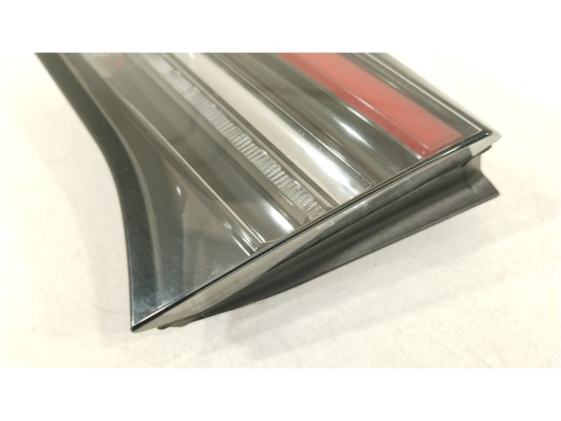 Recambio de piloto trasero derecho en porton para tesla model 3 ev referencia OEM IAM 2TZ015342921 150208900B 