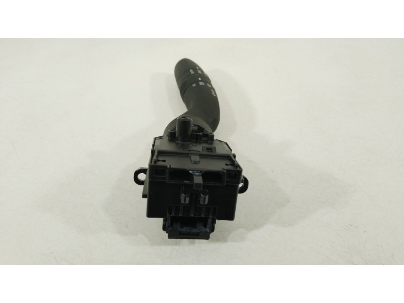 Recambio de mando luces para toyota yaris (_p21_, _pa1_, _ph1_) 1.5 hybrid (mxph11) referencia OEM IAM 8432902040 02D7017J910 