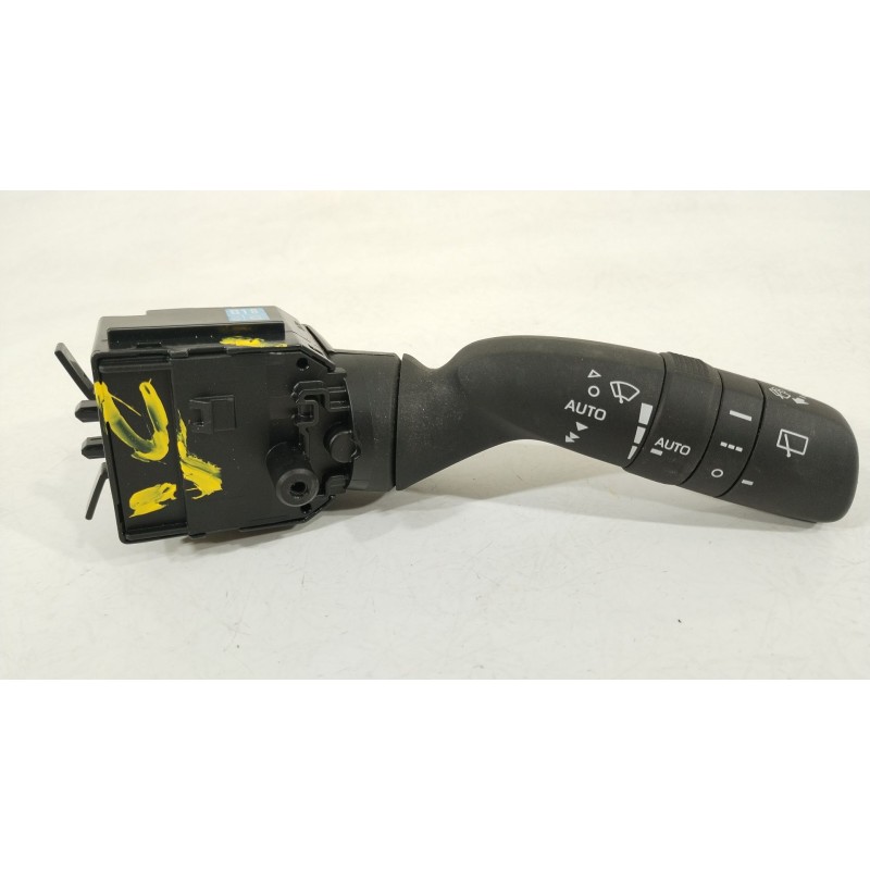 Recambio de mando limpia para toyota yaris (_p21_, _pa1_, _ph1_) 1.5 hybrid (mxph11) referencia OEM IAM 8465202A50 02A5017J916 