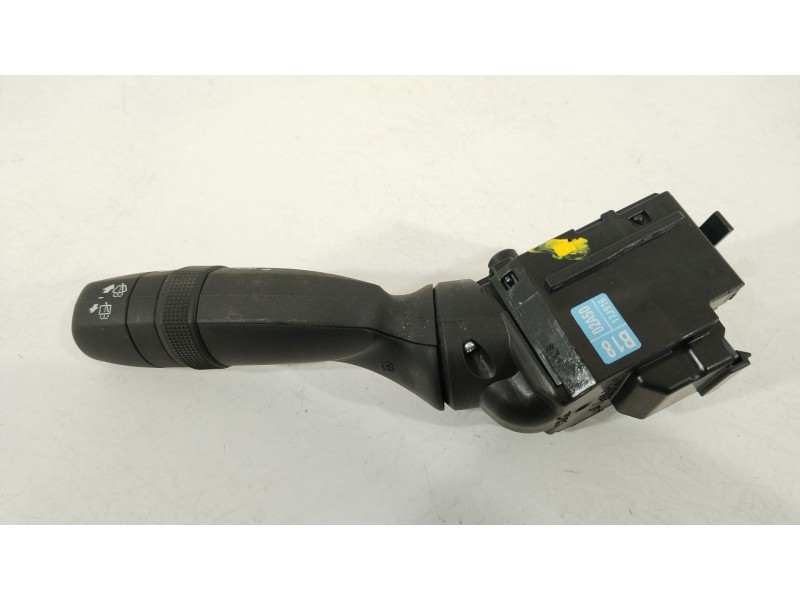 Recambio de mando limpia para toyota yaris (_p21_, _pa1_, _ph1_) 1.5 hybrid (mxph11) referencia OEM IAM 8465202A50 02A5017J916 