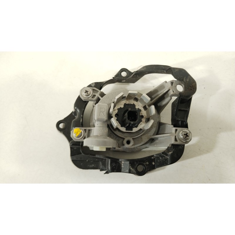 Recambio de faro antiniebla derecho para toyota yaris (_p21_, _pa1_, _ph1_) 1.5 hybrid (mxph11) referencia OEM IAM 8121C02190  