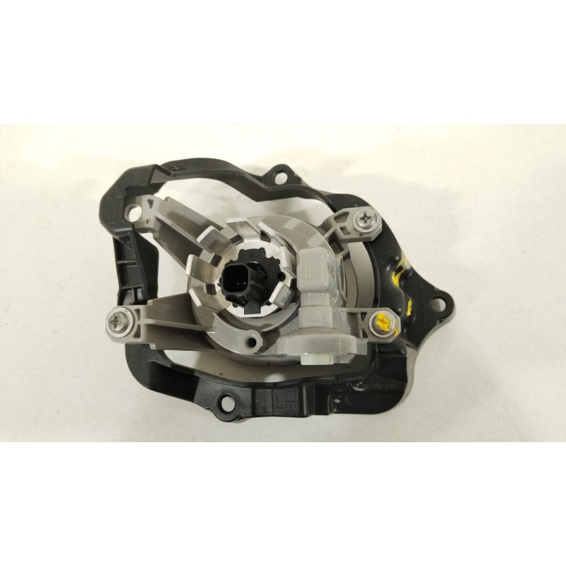 Recambio de faro antiniebla izquierdo para toyota yaris (_p21_, _pa1_, _ph1_) 1.5 hybrid (mxph11) referencia OEM IAM 8122102190 