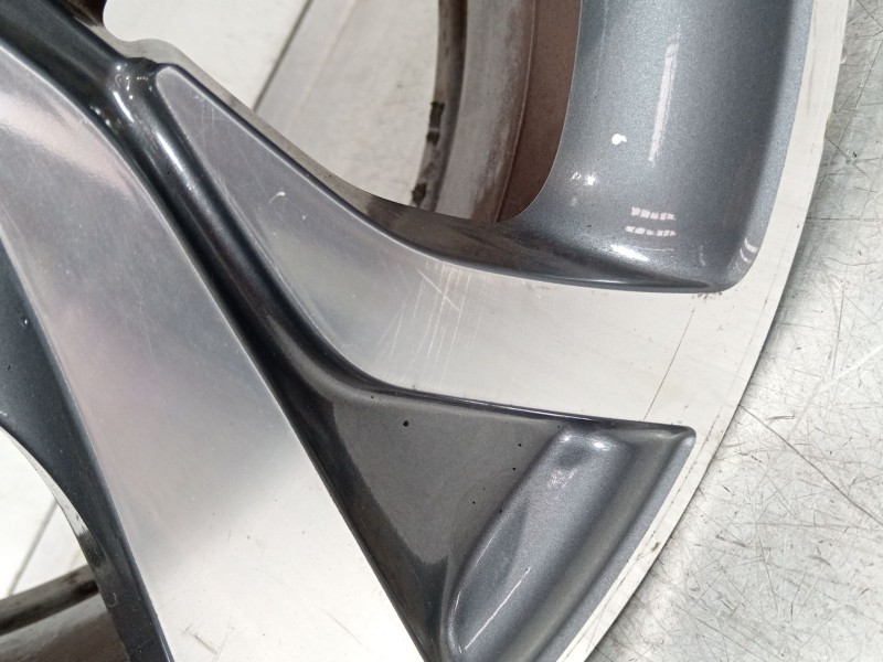 Recambio de llanta para citroën c4 aircross 1.6 hdi 115 referencia OEM IAM J18X7J  