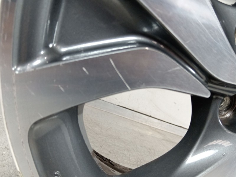 Recambio de llanta para citroën c4 aircross 1.6 hdi 115 referencia OEM IAM J18X7J  