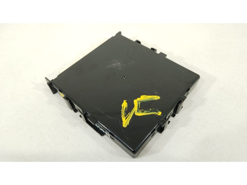 Recambio de modulo electronico para toyota yaris (_p21_, _pa1_, _ph1_) 1.5 hybrid (mxph11) referencia OEM IAM 899900D470 62B7620