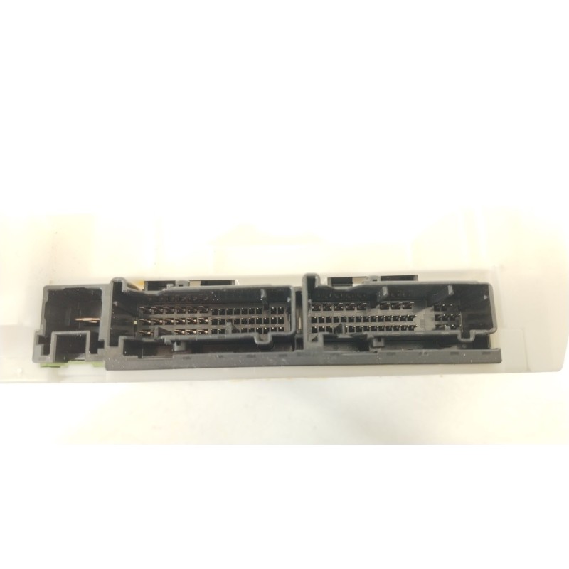 Recambio de caja reles / fusibles para toyota yaris (_p21_, _pa1_, _ph1_) 1.5 hybrid (mxph11) referencia OEM IAM 82730K0110  