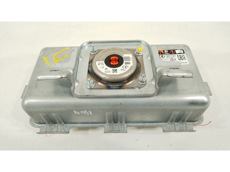 Recambio de airbag delantero derecho para toyota yaris (_p21_, _pa1_, _ph1_) 1.5 hybrid (mxph11) referencia OEM IAM 73960K0021  