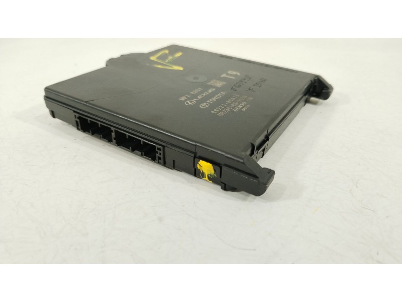 Recambio de modulo electronico para toyota yaris (_p21_, _pa1_, _ph1_) 1.5 hybrid (mxph11) referencia OEM IAM 892210DA70 892200U