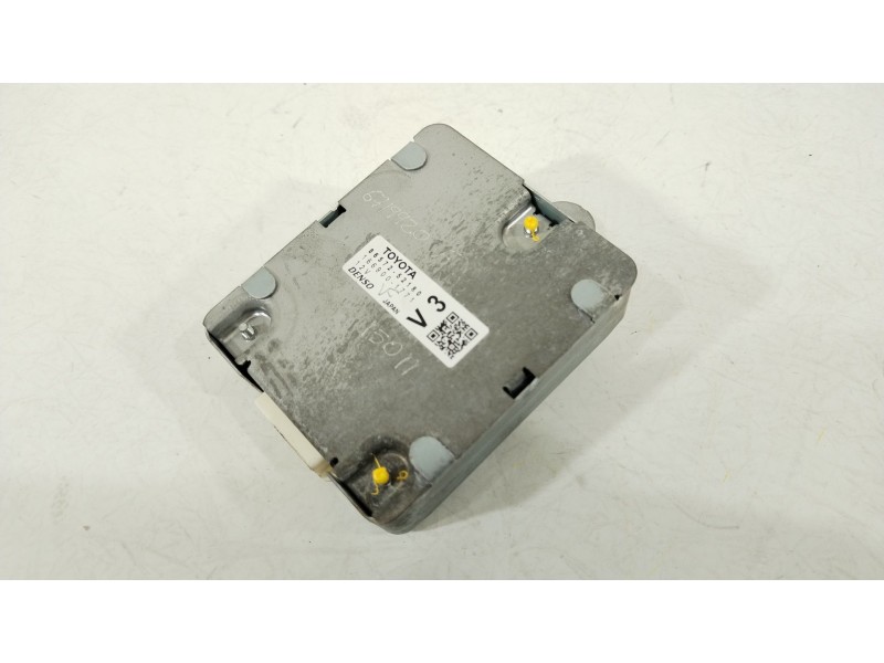 Recambio de modulo electronico para toyota yaris (_p21_, _pa1_, _ph1_) 1.5 hybrid (mxph11) referencia OEM IAM 8657252180  
