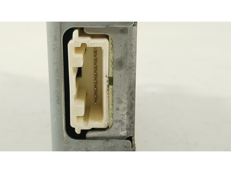 Recambio de modulo electronico para toyota yaris (_p21_, _pa1_, _ph1_) 1.5 hybrid (mxph11) referencia OEM IAM 8657252180  