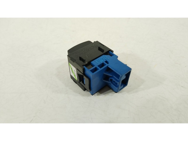 Recambio de interruptor para toyota yaris (_p21_, _pa1_, _ph1_) 1.5 hybrid (mxph11) referencia OEM IAM 841520D29 6950W27B 