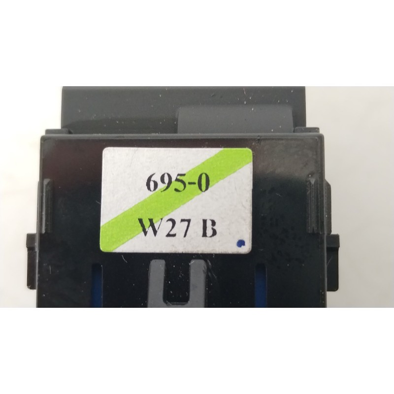 Recambio de interruptor para toyota yaris (_p21_, _pa1_, _ph1_) 1.5 hybrid (mxph11) referencia OEM IAM 841520D29 6950W27B 