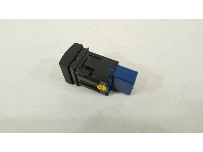 Recambio de interruptor para toyota yaris (_p21_, _pa1_, _ph1_) 1.5 hybrid (mxph11) referencia OEM IAM 8415302110 F2225H293D 